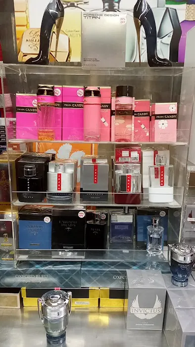 Perfume OUTLET Store 0