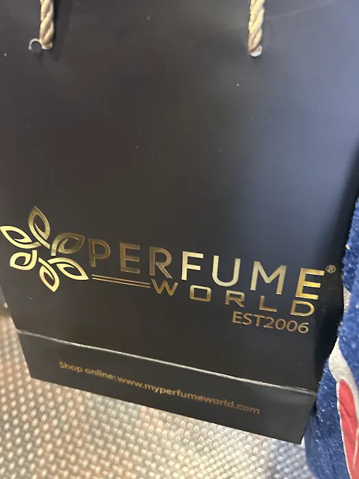 Perfume World 7