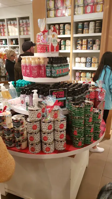 Bath & Body Works 9