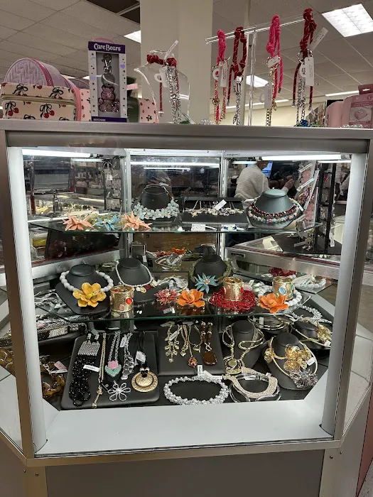 T.J. Maxx 4