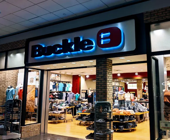 Buckle 6