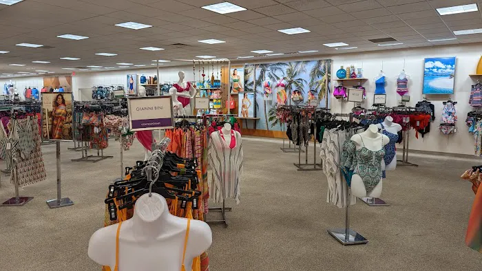 Dillard's 7