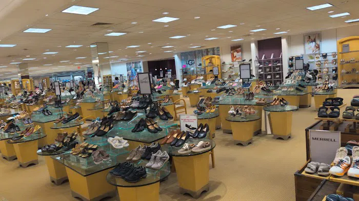 Dillard's 9