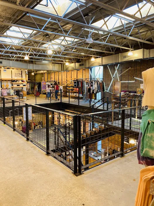 Urban Outfitters 7