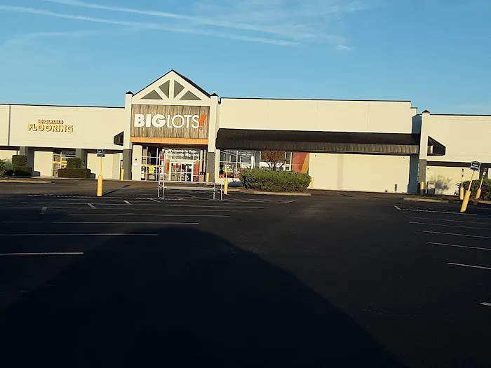 Big Lots 0