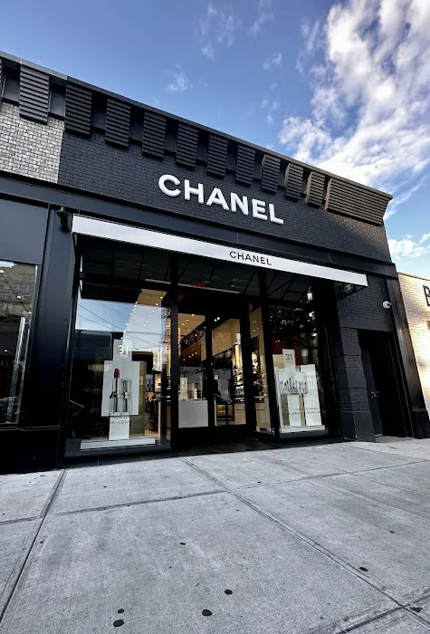 CHANEL FRAGRANCE AND BEAUTY BOUTIQUE 8