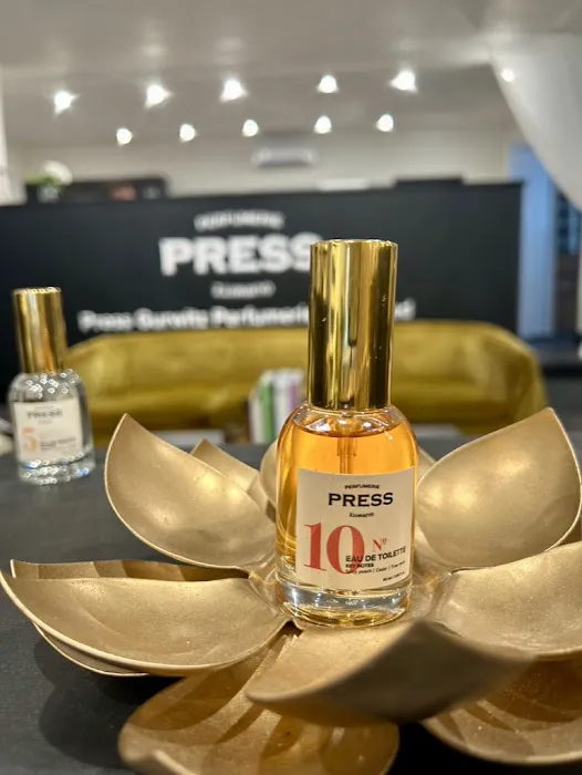 Press Gurwitz Perfumerie 0