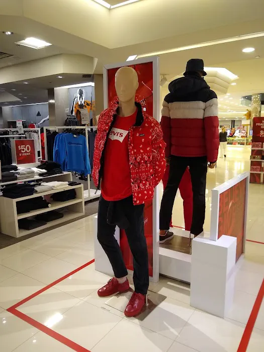 Macy's 9