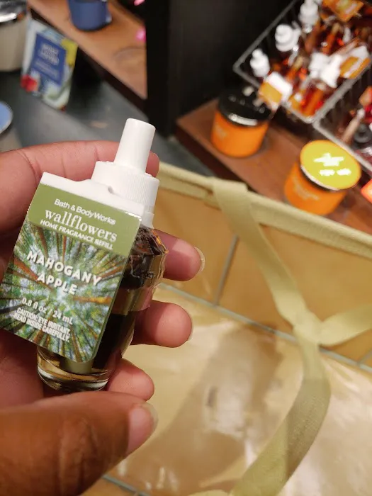 Bath & Body Works 4