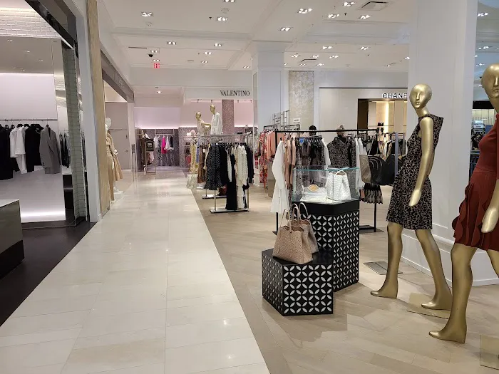 Saks Fifth Avenue 9
