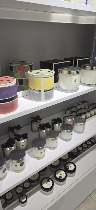 The Cosmetics Company Store 8