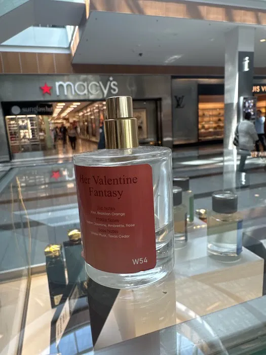 Liberty Perfume / Roosevelt Field 1