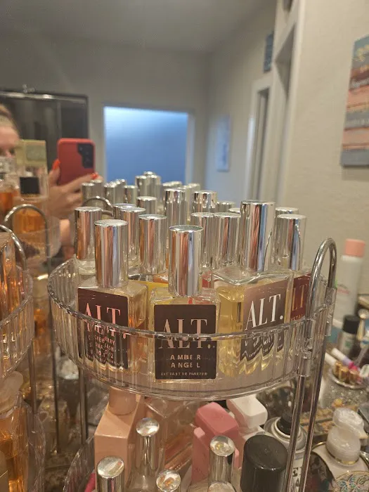 ALT. Fragrances Roosevelt Field 0