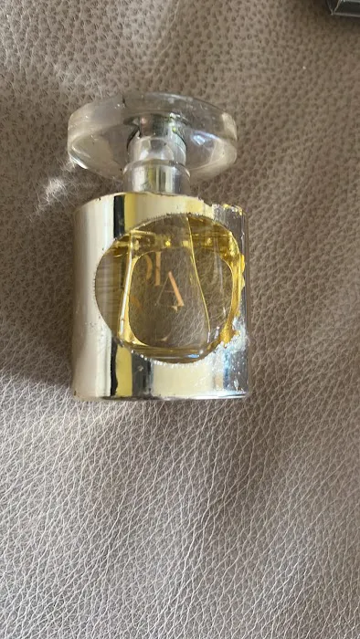 Om Fragrances 2