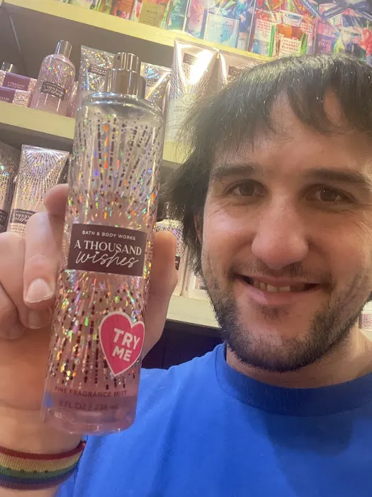 Bath & Body Works 4