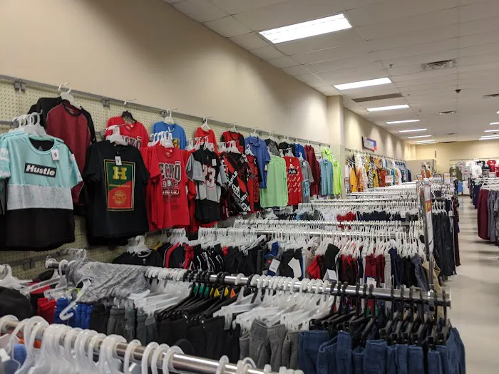 Roses Discount Store 4