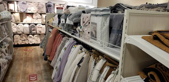 HomeGoods 3