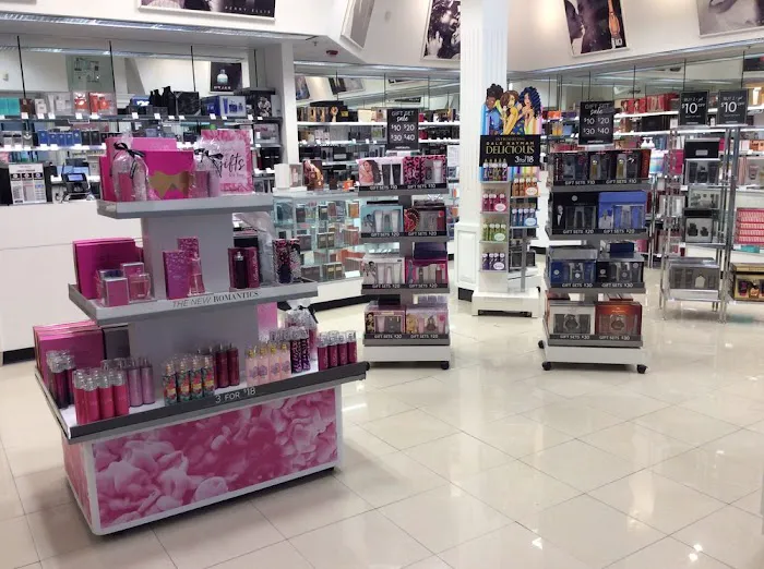 Perfumania 1