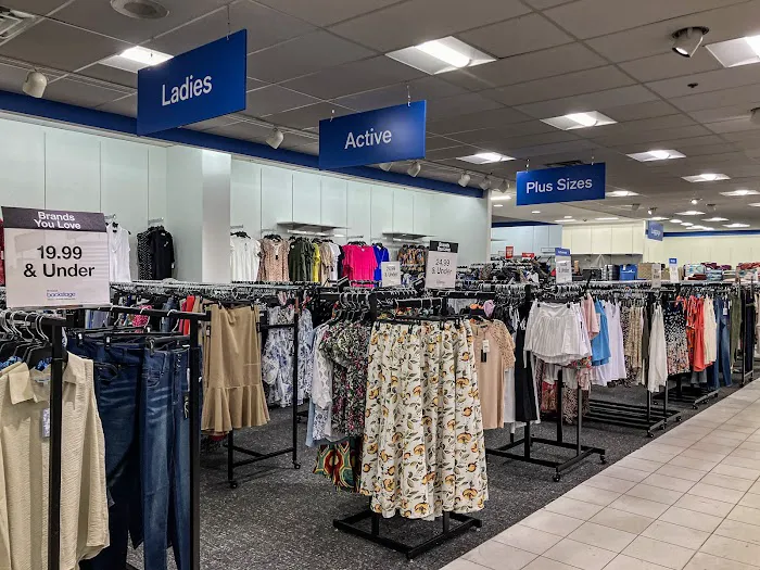 Macy's 9
