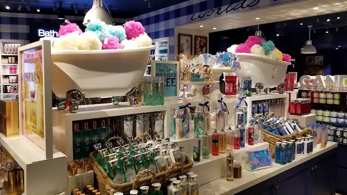Bath & Body Works 0