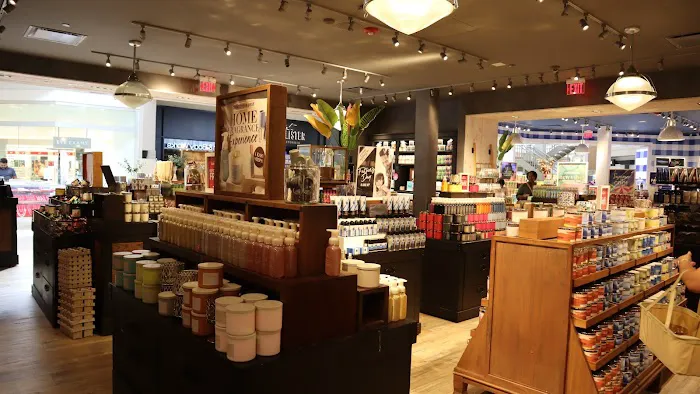 Bath & Body Works 2