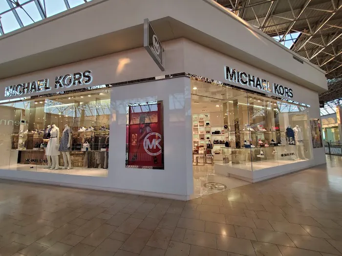 Michael Kors 1