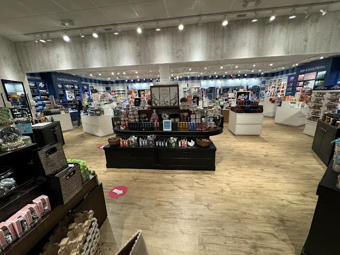 Bath & Body Works 8