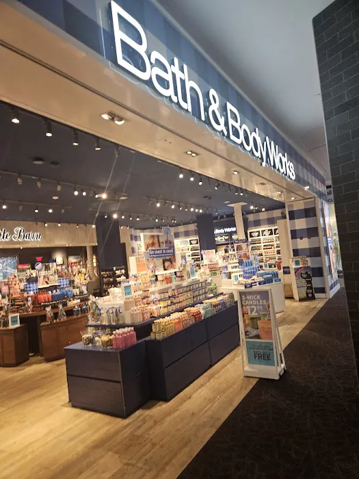 Bath & Body Works 1