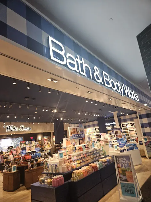 Bath & Body Works 4