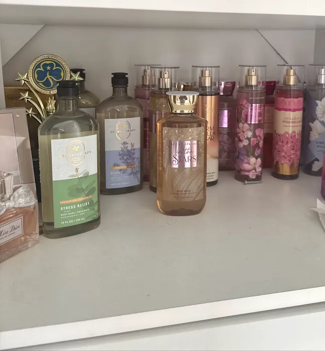 Bath & Body Works 1