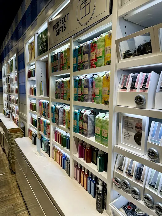 Bath & Body Works 2