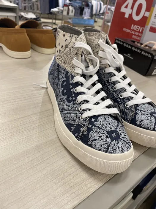 Macy's 9