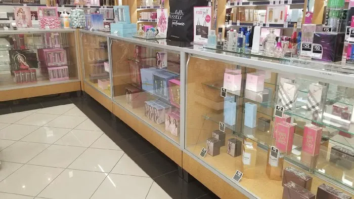 Perfumania 9