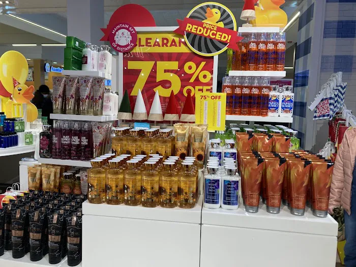 Bath & Body Works 0