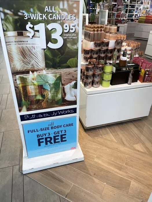 Bath & Body Works 2