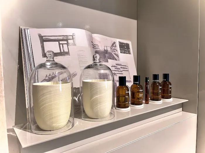 Aesop Roosevelt Field 4