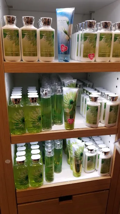 Bath & Body Works 7