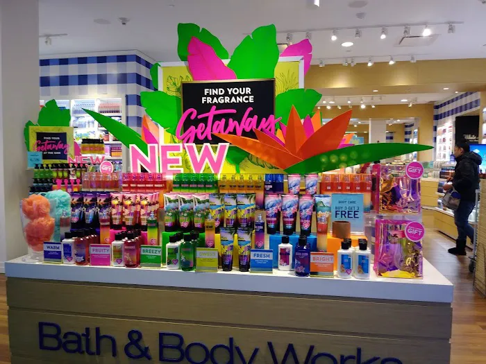 Bath & Body Works 8