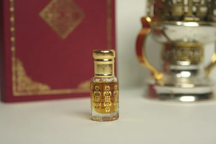 Oudh Hamdani - Online Oud and Perfume Shop 1