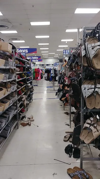 Roses Discount Store 2
