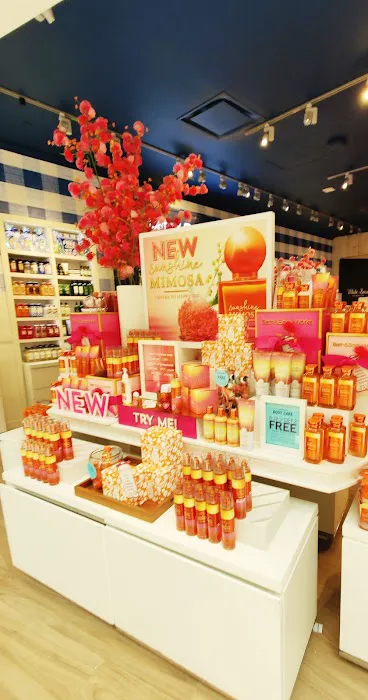 Bath & Body Works 2