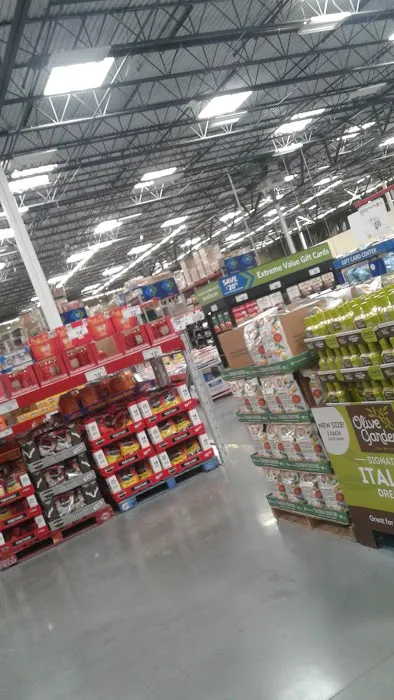 Sam's Club 0