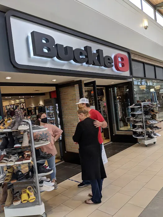 Buckle 5