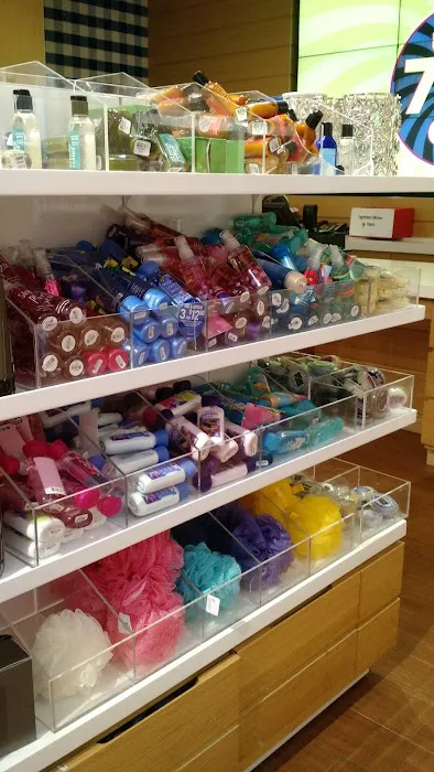 Bath & Body Works 8