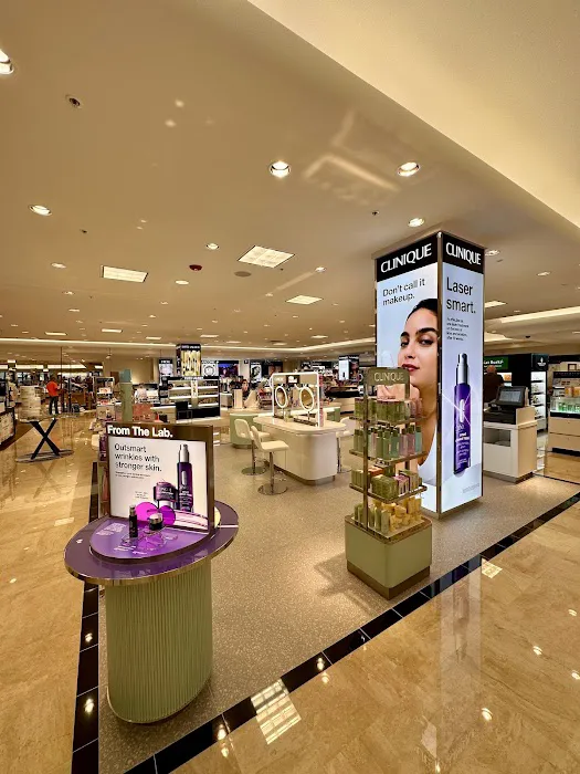 Dillard's 4