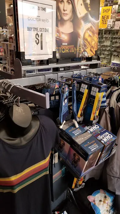 Hot Topic 8