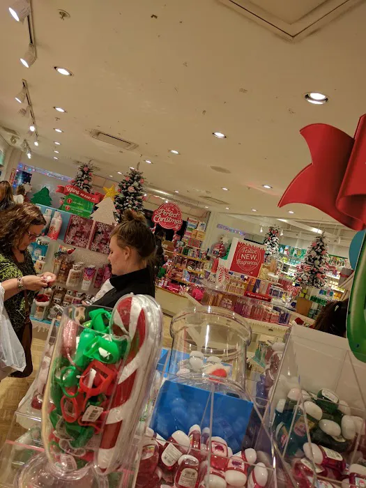 Bath & Body Works 1