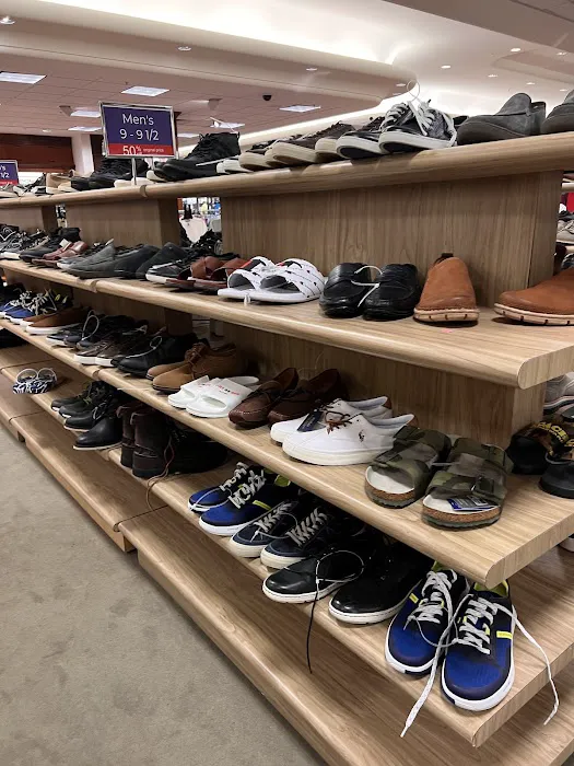Dillard's Clearance Center 4