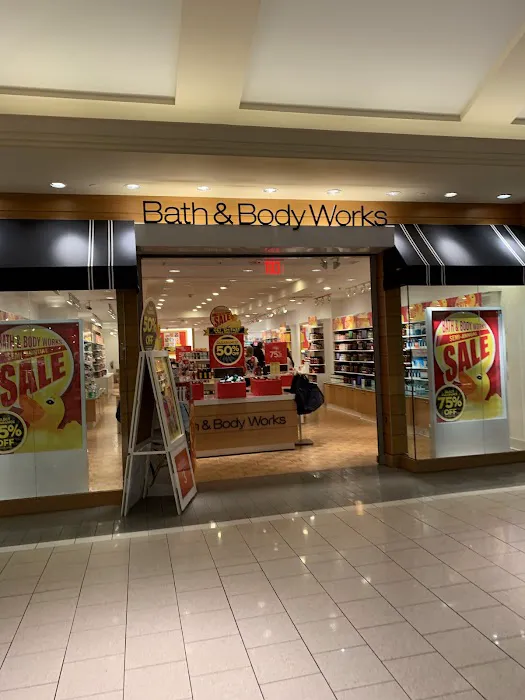 Bath & Body Works 1