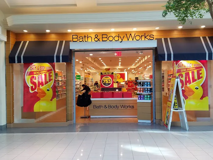 Bath & Body Works 8